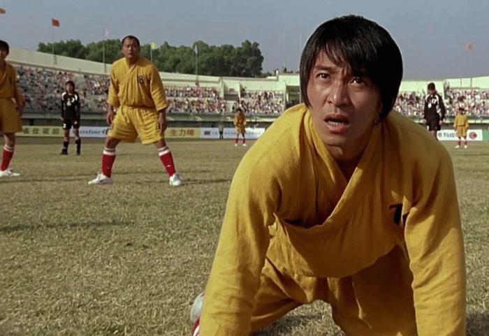 少林足球导演请4万名群演,少林足球需要周星驰敲镜头