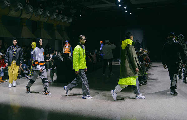 十大平民潮牌排名前十,中国十大最受欢迎潮牌