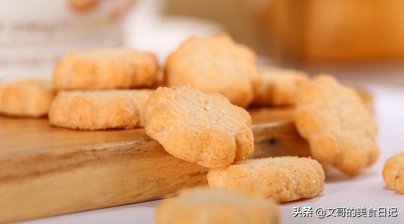 评测曾经疯爱的网红曲奇，哪一款才是零食界的“扛把子”你说了算