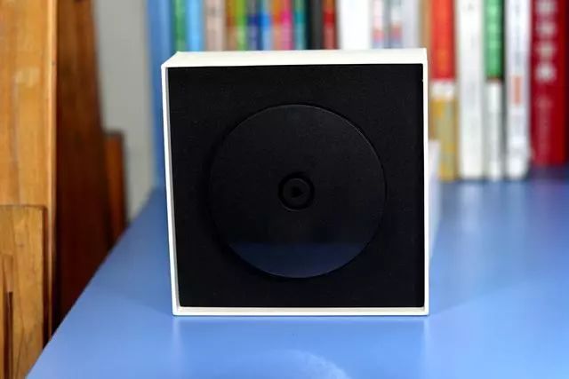 爱奇艺投屏电视需要下软件吗,爱奇艺投屏设备哪个好