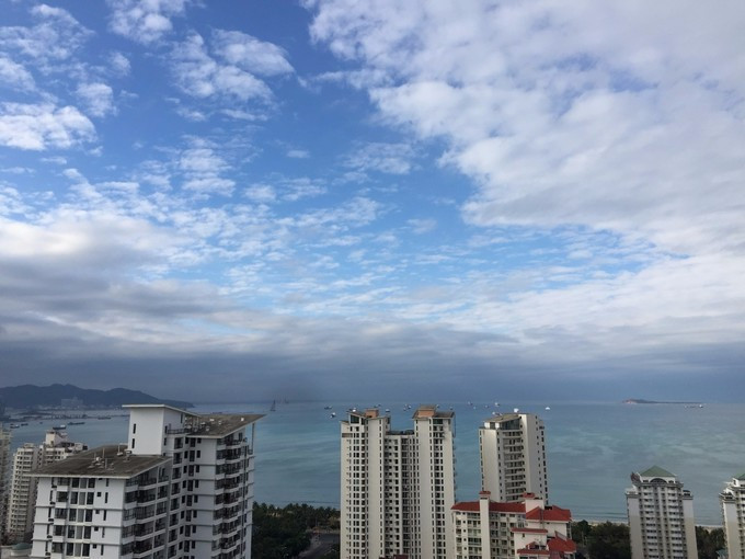 拥抱那片大海,拥抱这片海