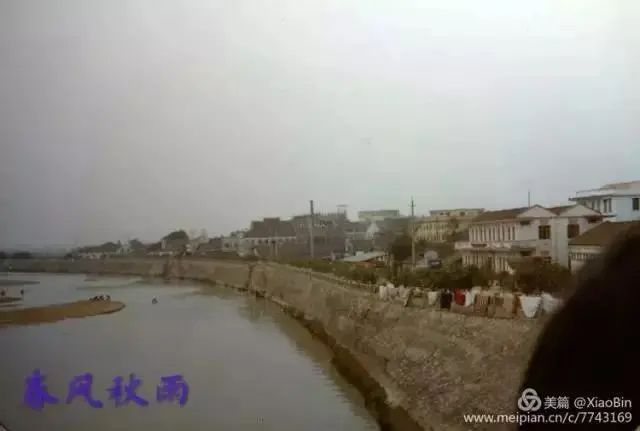 老照片中感受沧桑巨变,80年代的城市风貌老照片