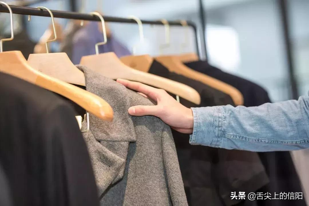 月入三千打工人的生活信阳,月薪不到五千的心酸