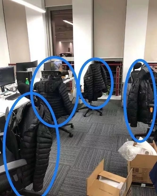 不想撞衫怎么穿好看,不想撞衫穿什么跑鞋