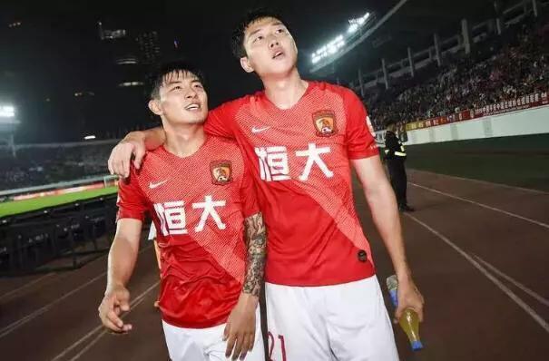 冯潇霆亚冠重大失误,本轮亚冠最佳阵容高准翼入选