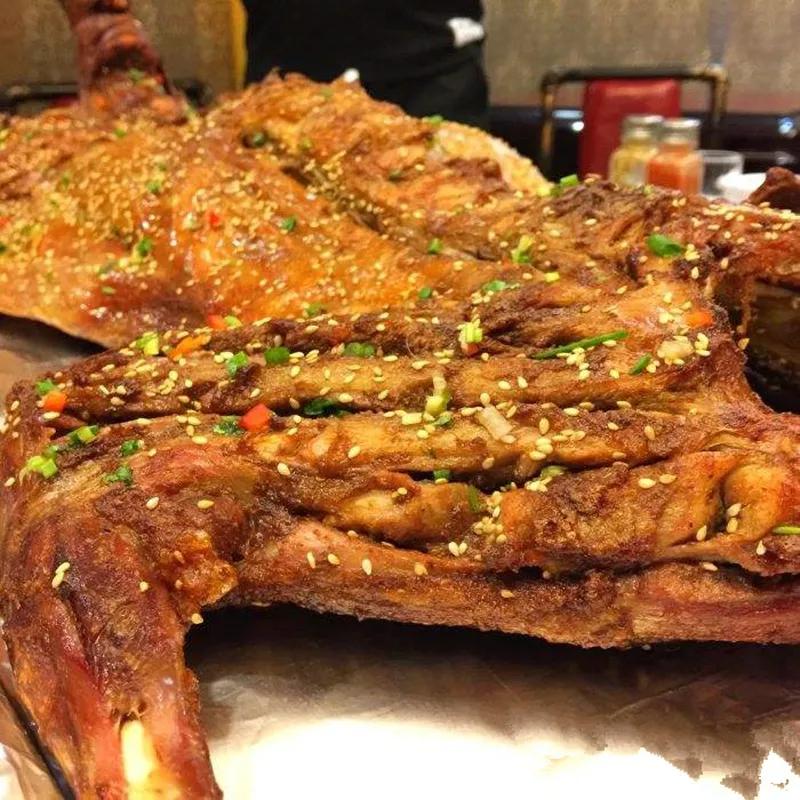 三荤一素饭菜,甘肃西北漳县特产