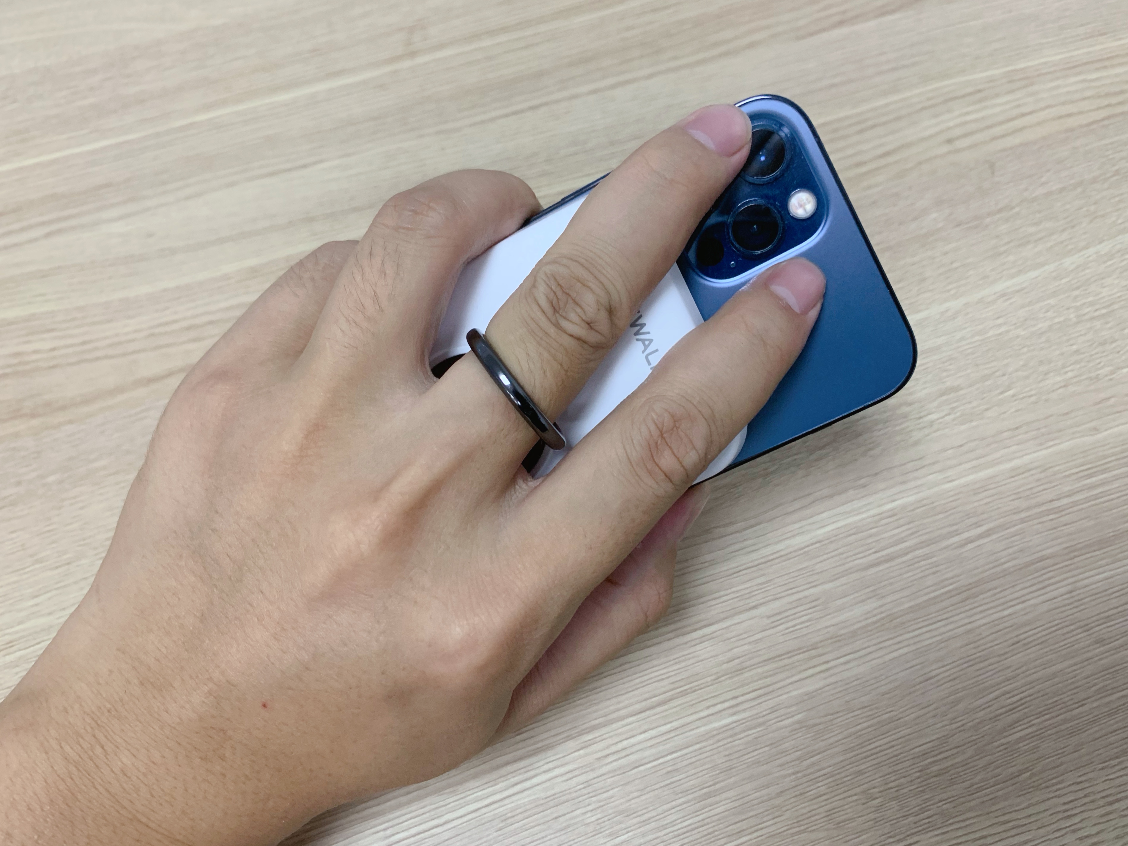 iwalk应急快充充电宝,iwalk无线直插充电宝