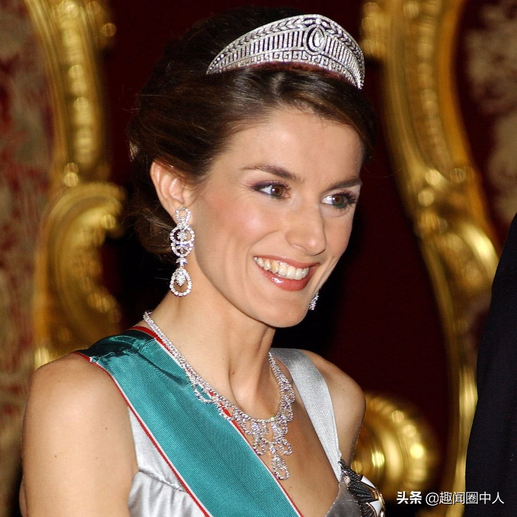 凯特王妃钻石吊坠耳环,法式皇室宫廷奢华宝石耳环