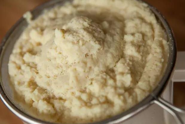 打完豆浆的豆渣如何做肥料,豆浆的豆渣能当肥料吗