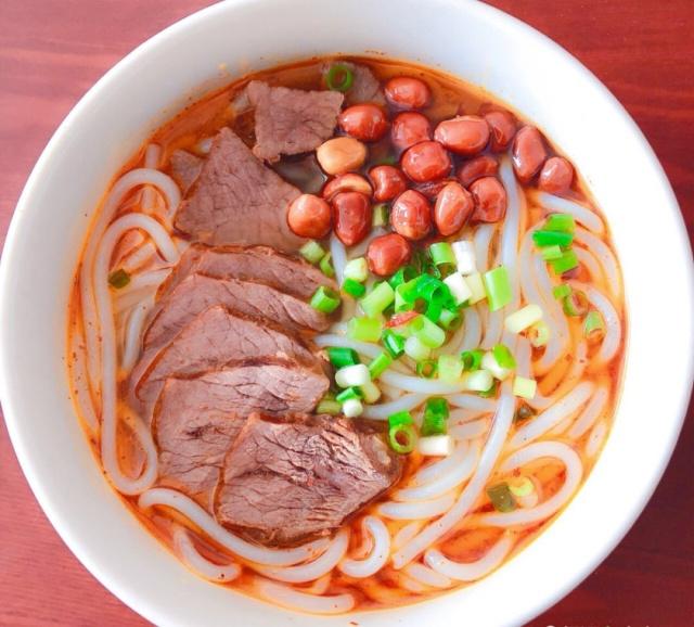 中国最出名的四大米粉,中国的三大小吃是什么