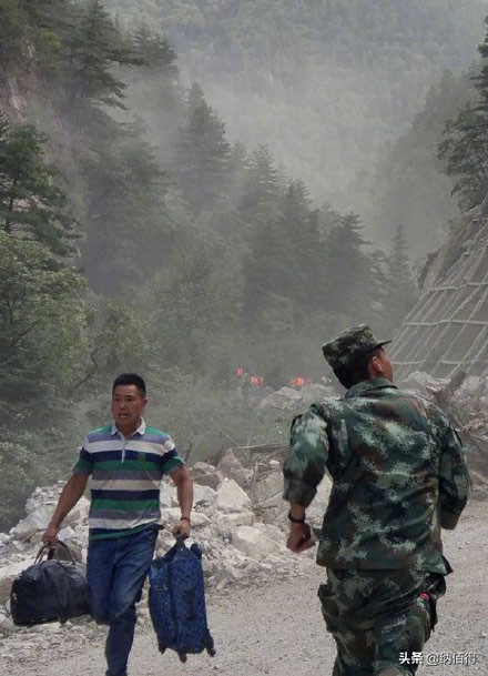 军装无法抵挡的魅力,霸气侧漏军装