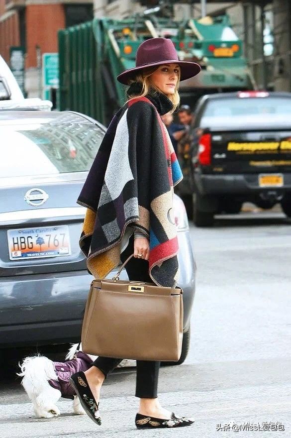 母亲节给妈妈做什么样的包包,母亲节该送什么样的包包