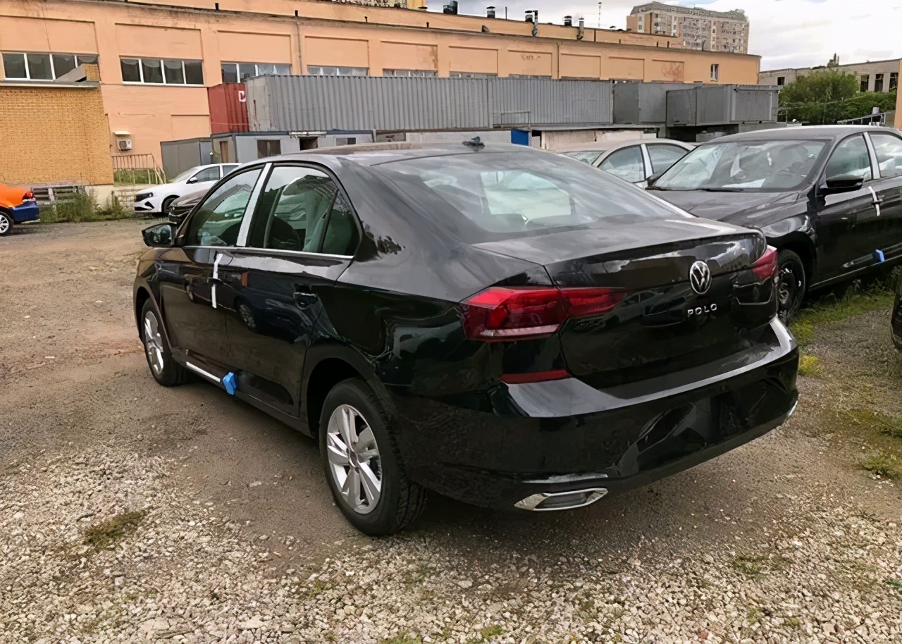 2009年polo与2009年飞度对比,大众poloplus2021款跟飞度哪个好