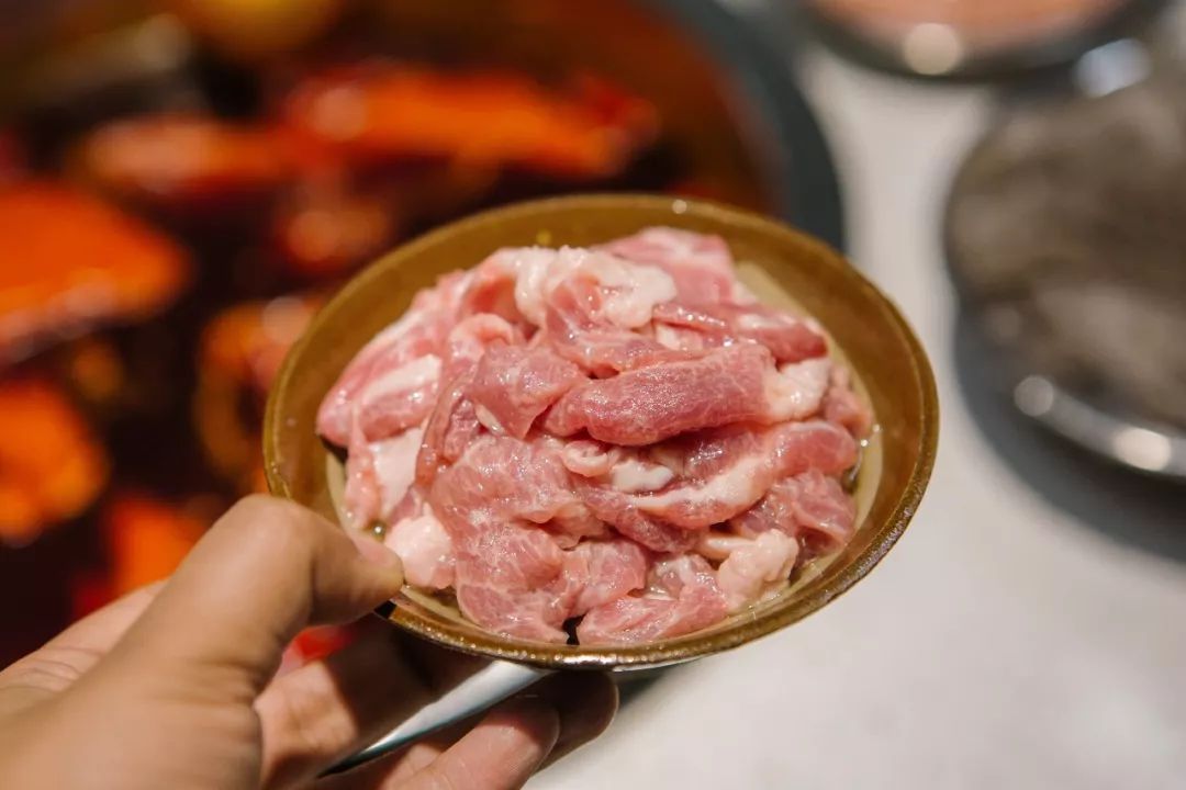 太原老字号火锅店,成都网红店排队4000多桌