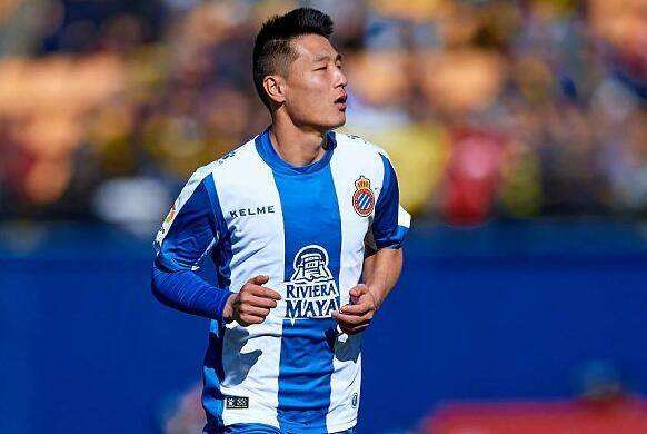 周六有没有足球比赛,周末的足球赛事