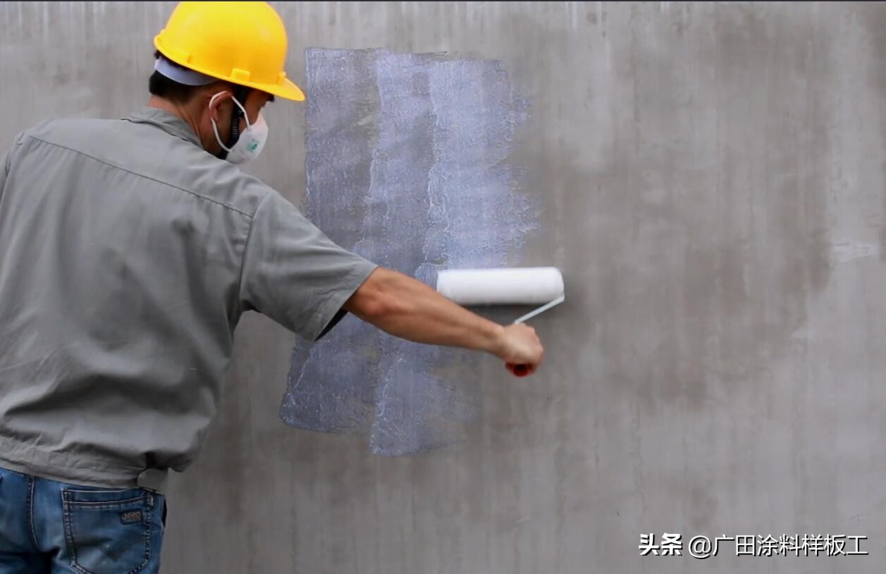 外墙真石漆喷漆施工视频教学,轻钢别墅外墙用真石漆施工步骤