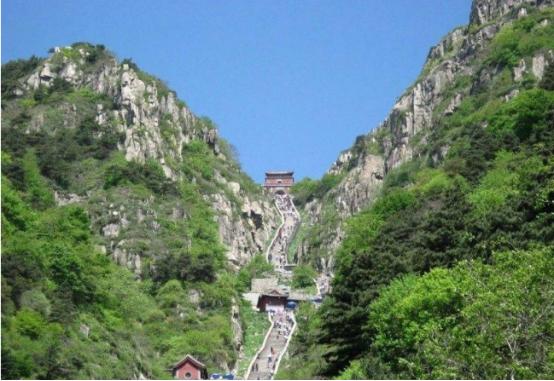 一起爬山吗我帮你拍照什么梗,一起去爬山我来拍照的图片