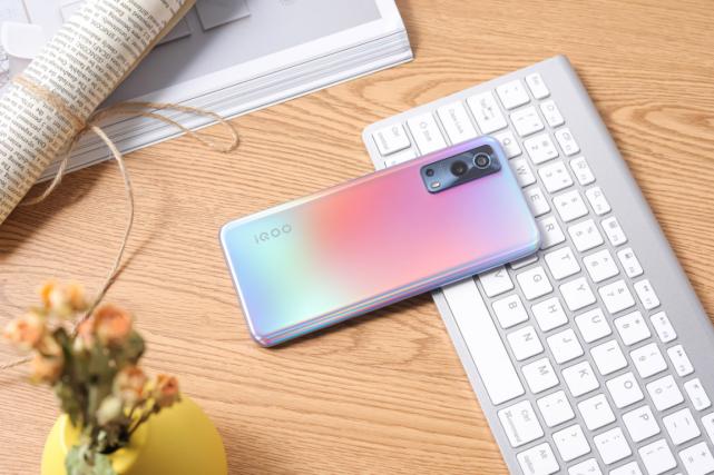 千元机目前公认最好用的三款手机,千元机公认最好的三款手机