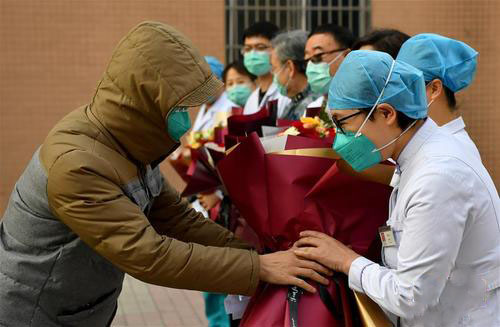 新型冠状病治疗一个人成本是多少,治疗一个新型冠状病要钱吗