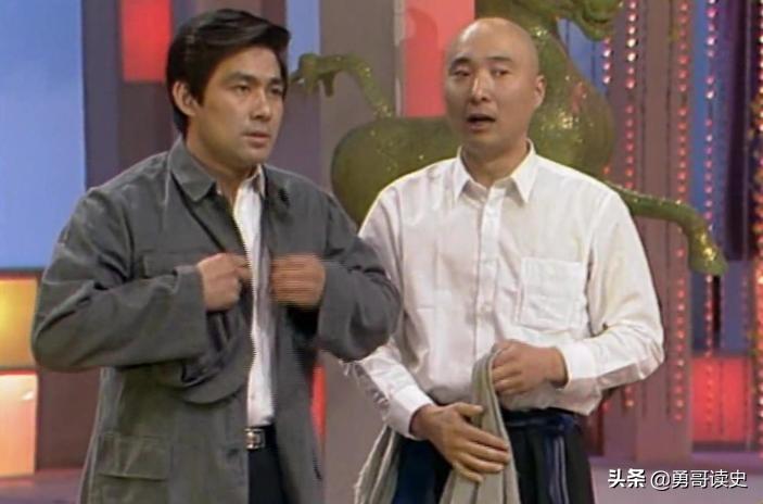 赵本山陈佩斯谁上春晚完整版,小品最厉害的是赵本山还是陈佩斯
