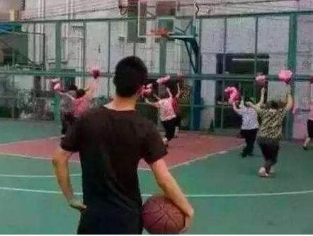 好玩的篮球策略手游推荐,最好玩的一款篮球游戏手游