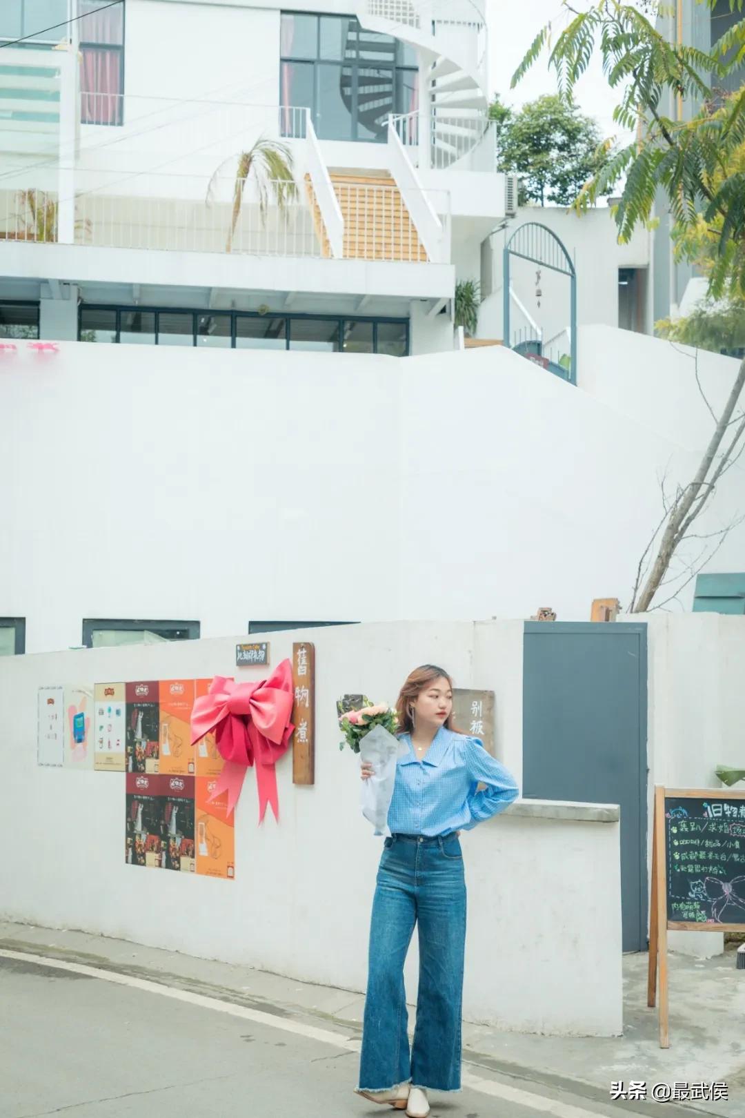 超便宜！成都铁轨下的花市5元买回一个春天！