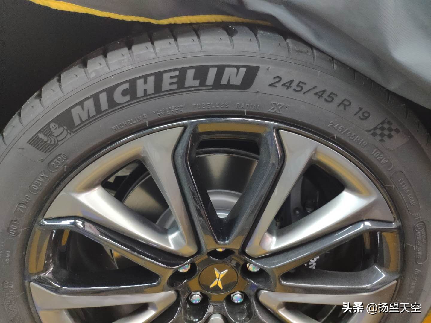 小鹏p7轮胎米其林带不带静音棉,郑州小鹏p7米其林轮胎一个多少钱