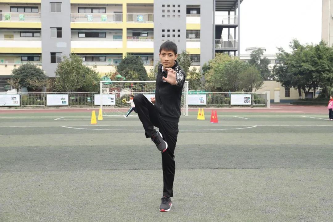 南湖小学武术操,成都市新华路小学武术比赛