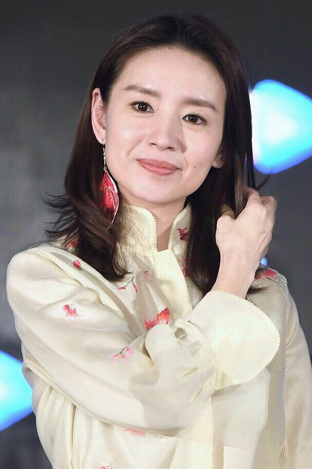 脸下垂衰老的迹象,25岁女性衰老脸下垂