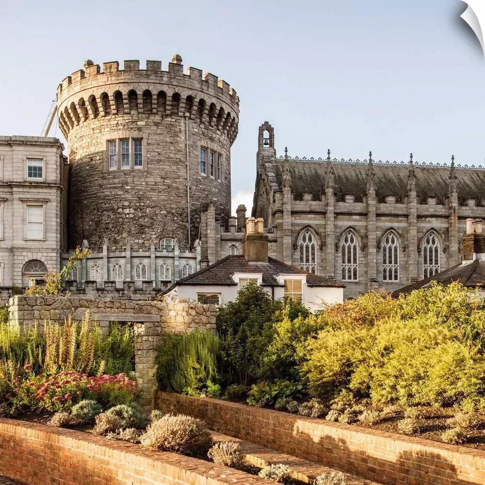 世界上唯一不允许结婚的国家,世界唯一一个不可以离婚的国家