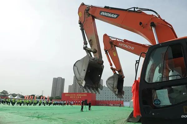 西安凤城二路26号资本“无间道”