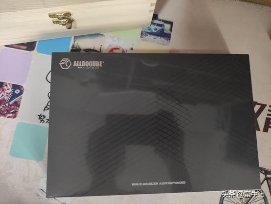 教育平板与普通平板,酷比魔方iplay40pro和小米平板