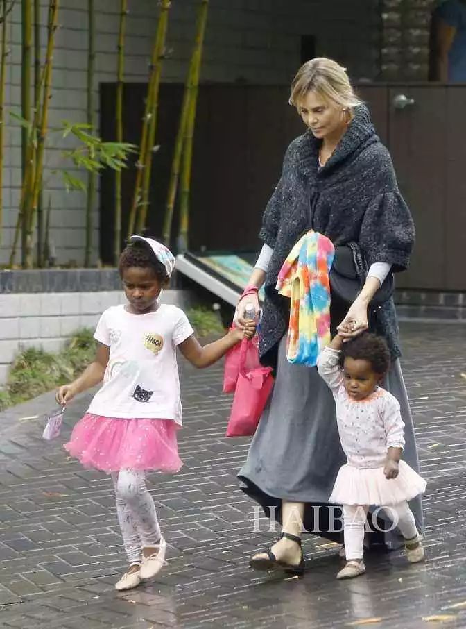 43岁大妈也能变小仙女,40岁还能美回20岁吗