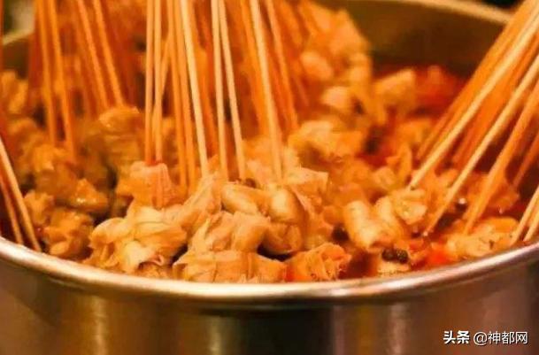 河南洛阳的美食有什么特点,为什么洛阳饮食和西安很像