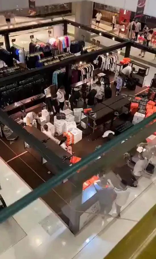 鬼冢虎匡威,匡威41码鬼冢虎