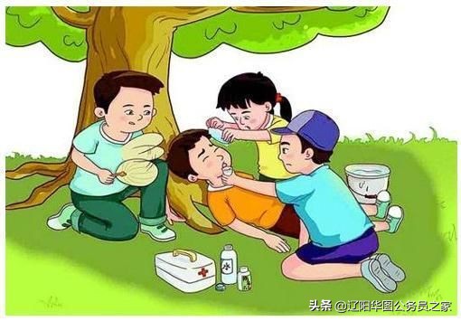 夏天中暑的视频,夏天中暑喝什么