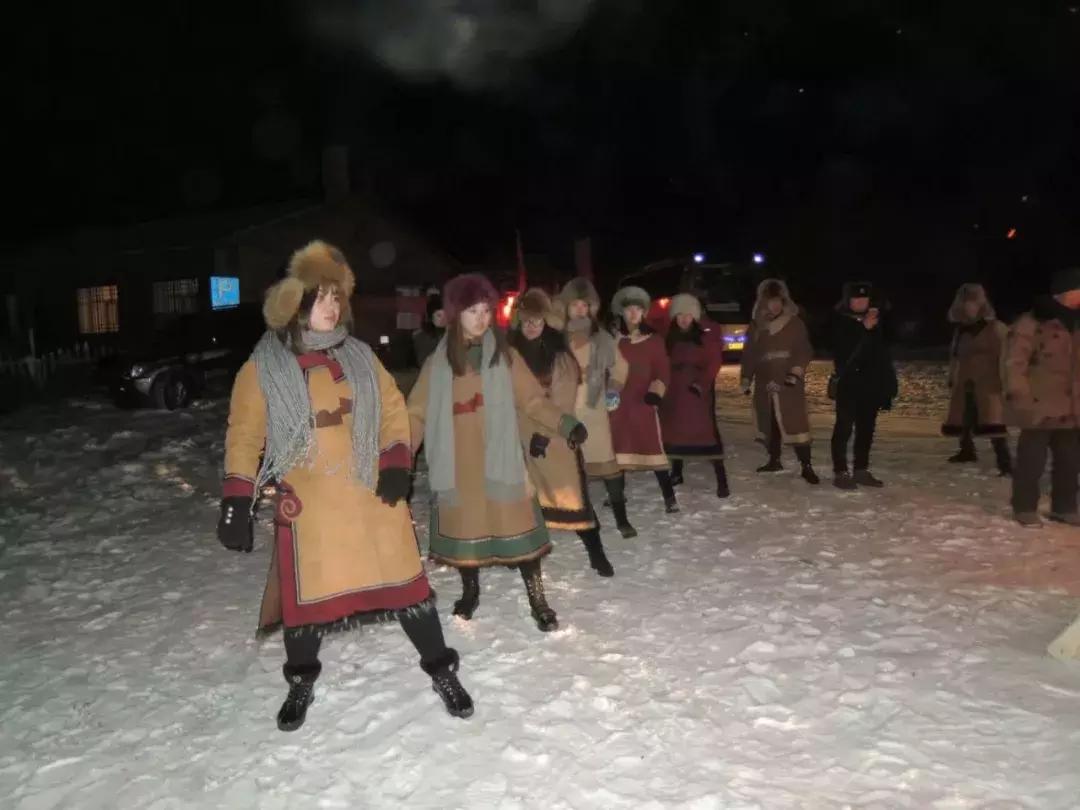 浪漫冰雪游玩攻略,浪漫冰雪夜场