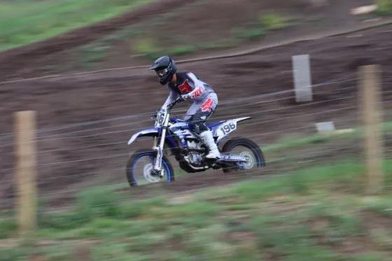 10000以内防抖性能好相机,相机防抖的测试方法