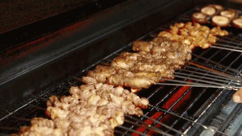 烧烤羊肉串用的自制烧烤腌制料,新疆羊肉串挂糊腌料需不需要姜黄