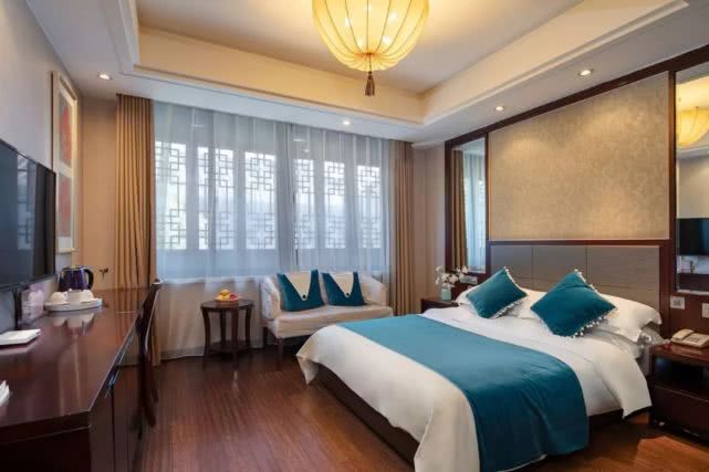 想在这温柔如风的夏天，和台儿庄古城客栈邂逅