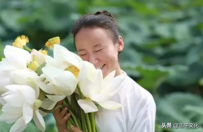 隐居终南山小龙女,一人隐居生活