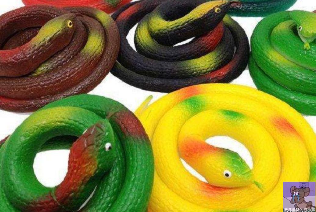 外国小孩被玩具洋娃娃吓哭,六岁女童被洋娃娃吓哭了