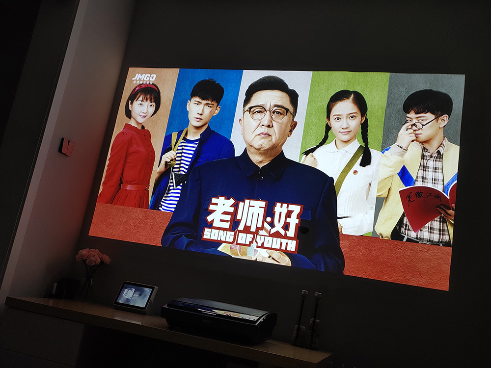 激光电视坚果极米,坚果su4k评测和坚果u1