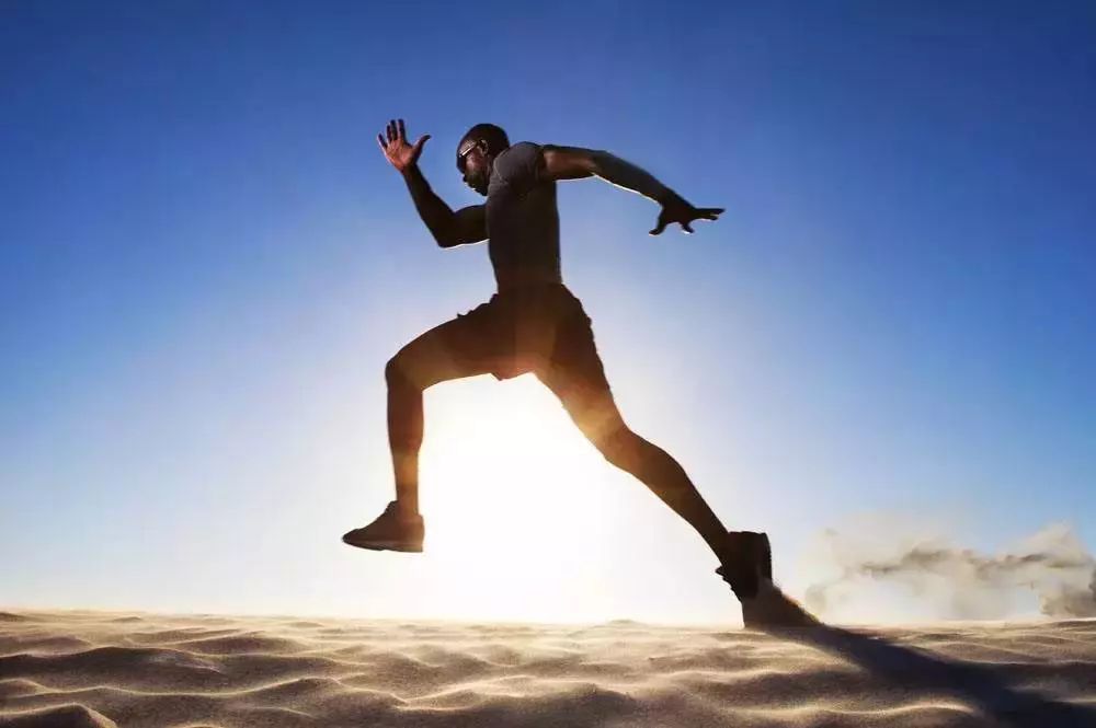 秋冬款adidas4d,adidas跑步鞋四年级