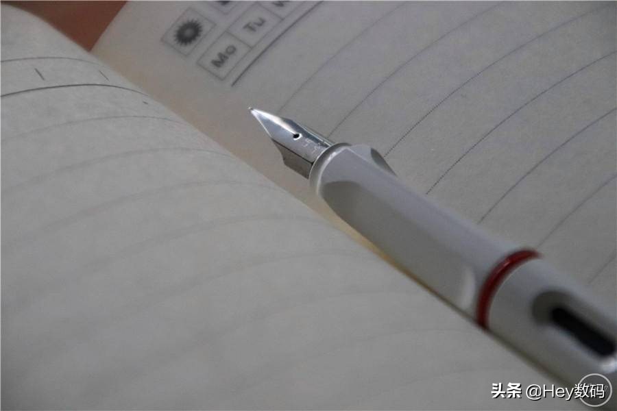 凌美钢笔第一次怎么开笔,凌美钢笔限量版套盒