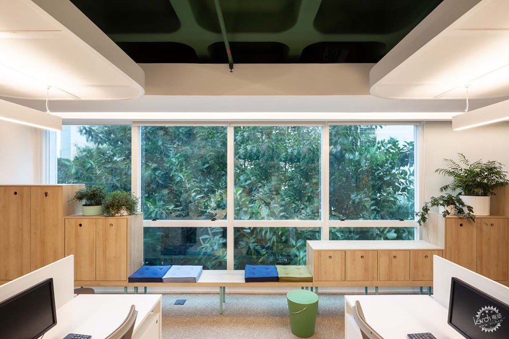 如何给自己一个舒服的办公环境,上班第一件事整理舒适的办公环境