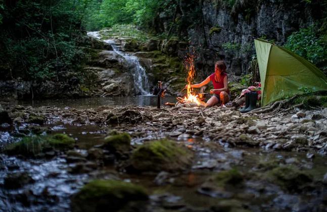 雄黄粉能驱蛇吗对人畜有无危害,蛇为什么害怕雄黄粉