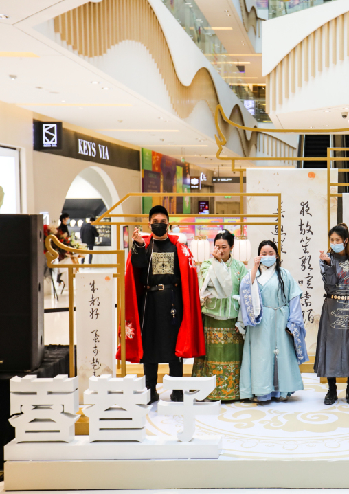 成都晶融汇购物中心,晶融汇潮店