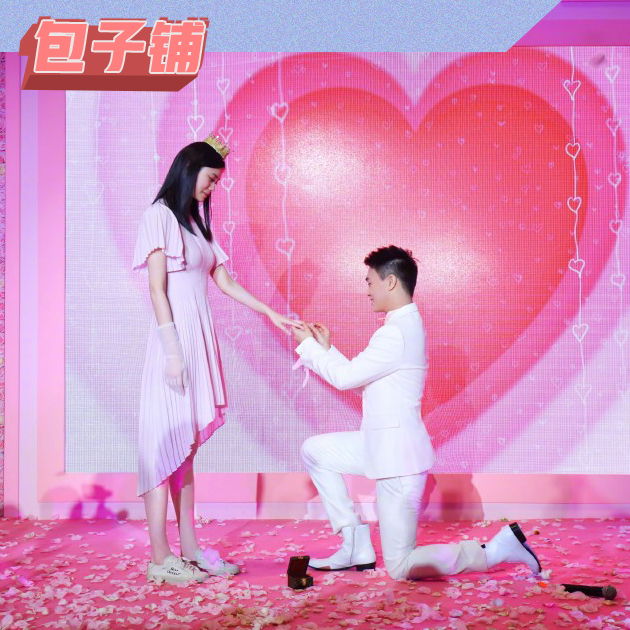 何猷君求婚戒指在哪,何猷君求婚戒指盒子