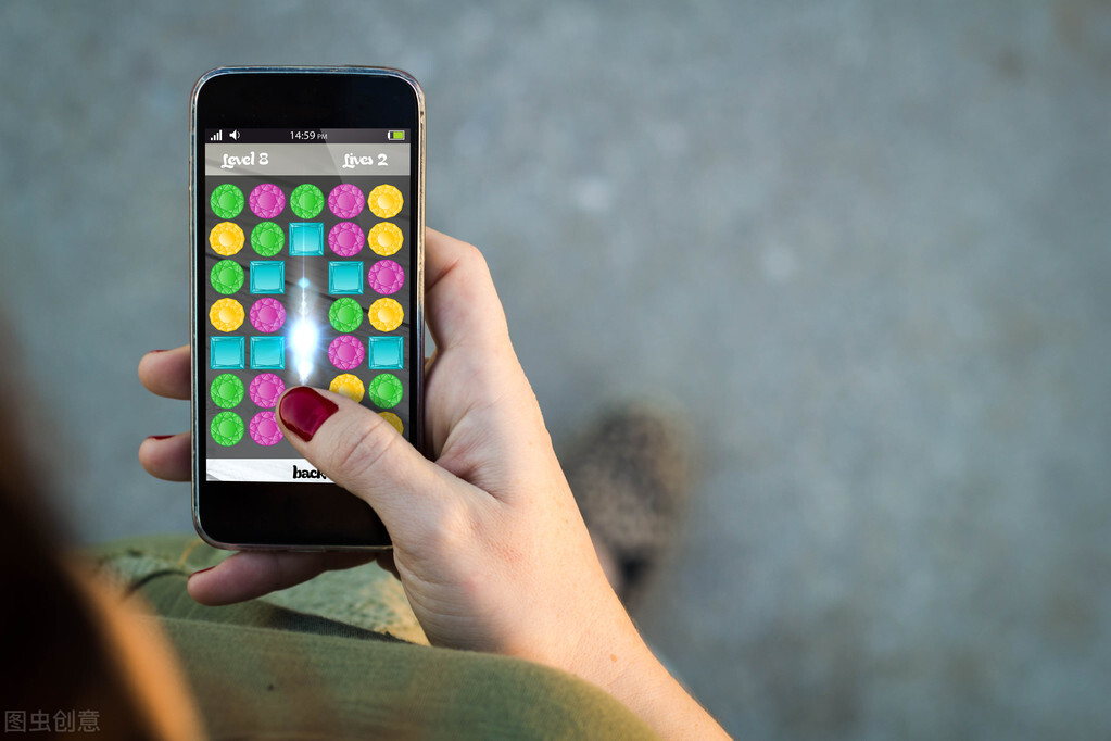 电脑和手机哪个更好赚钱,剪映电脑好用还是手机好用